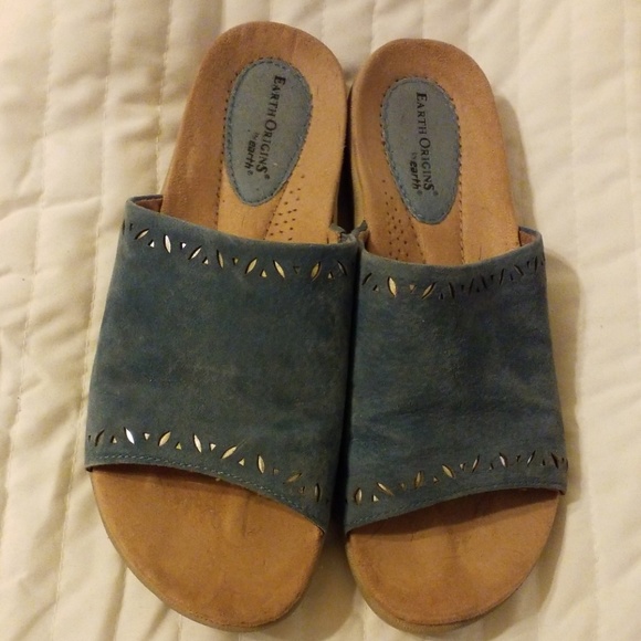 earth origins blue sandals